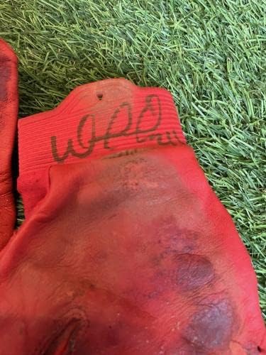 Боксови ръкавици с автограф от Уилям Контрераса Атланта Брейвз, използвани за игра на 2021 г., с автограф на