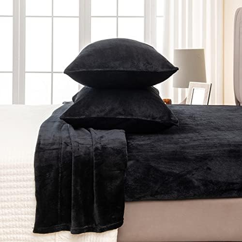 Комплект спално бельо Great Bay Home от микрофлиса с добавянето на мека уютен бархатного плюш. Луксозни кърпи